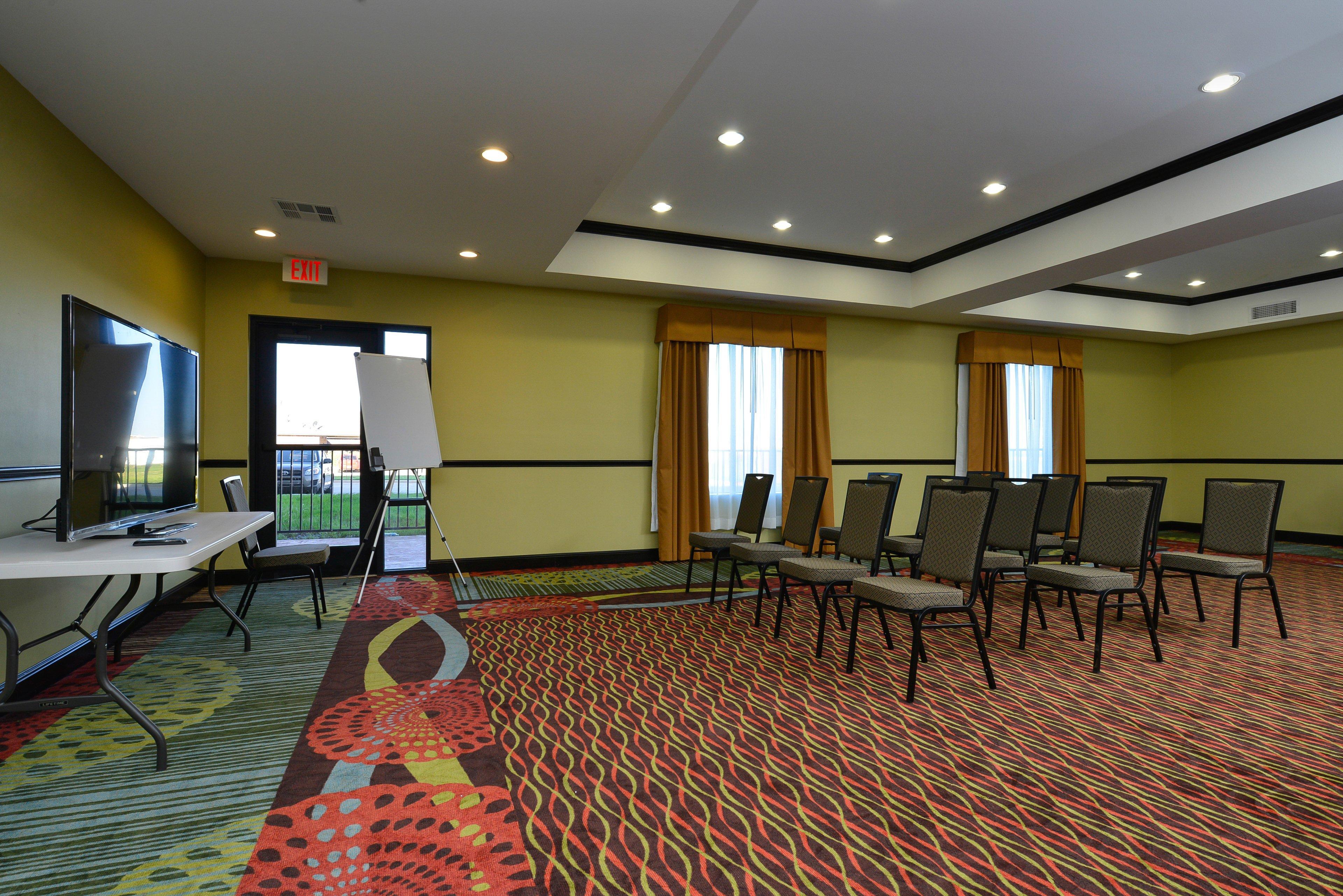 Holiday Inn Express Alva By Ihg Екстер'єр фото