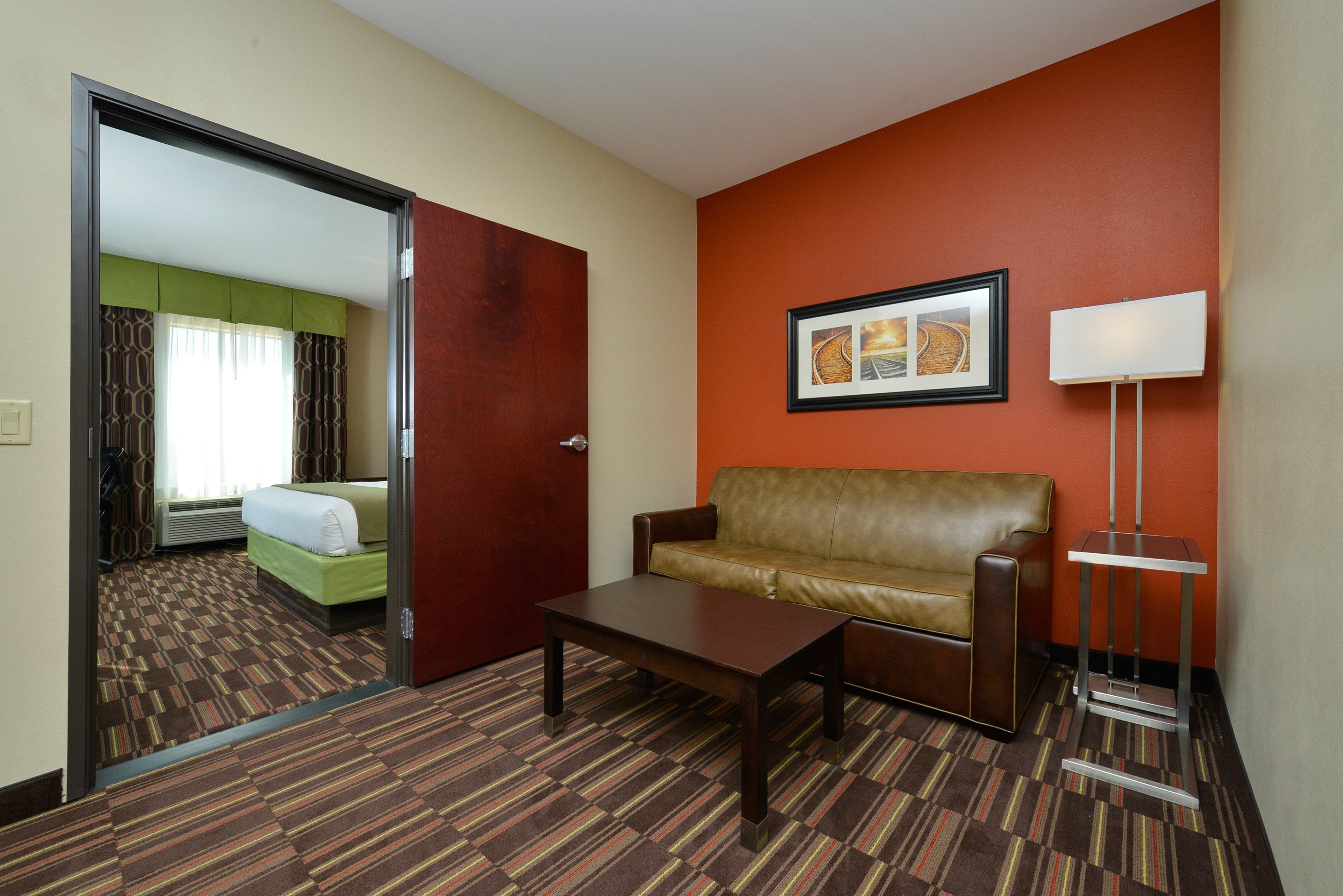 Holiday Inn Express Alva By Ihg Екстер'єр фото