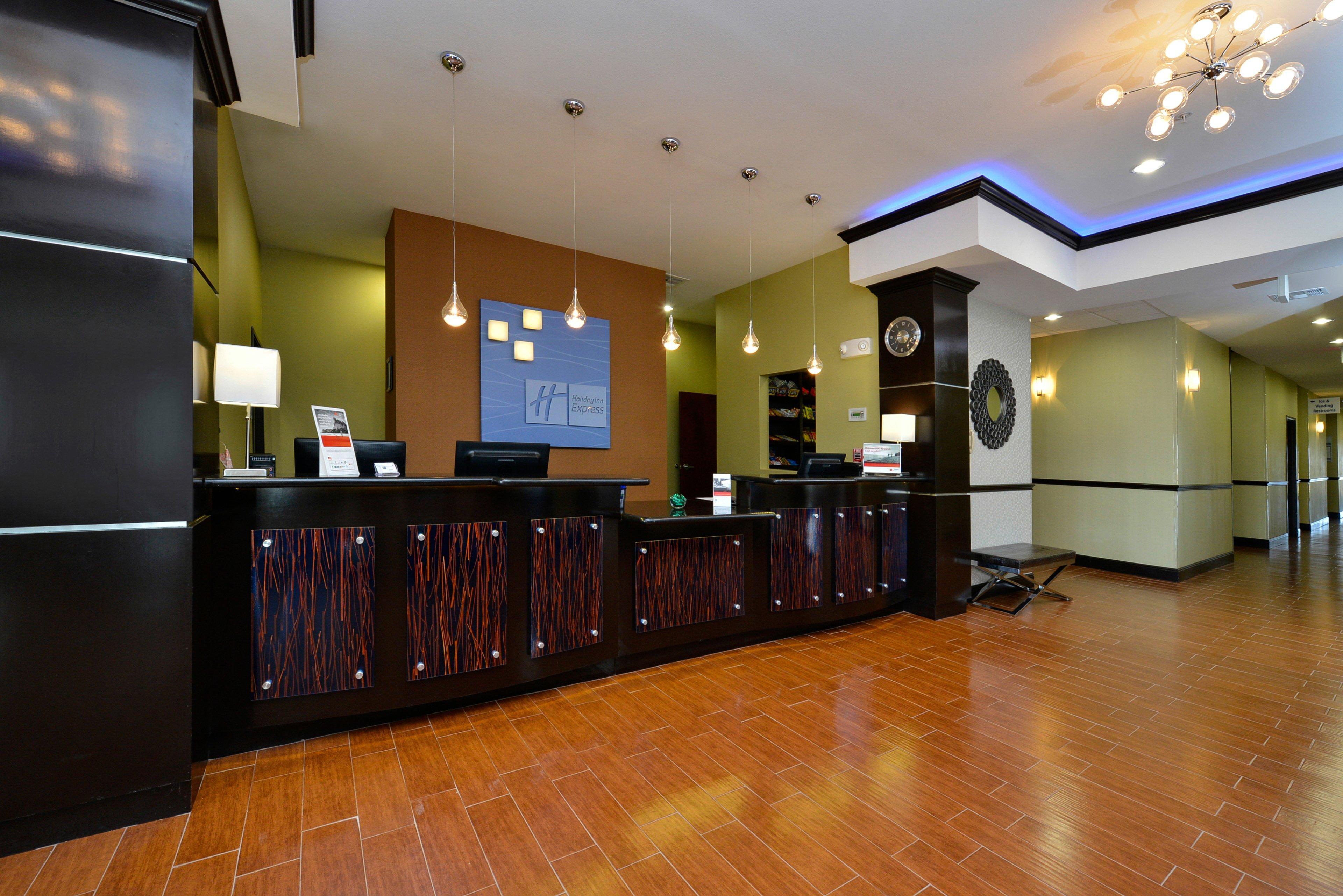 Holiday Inn Express Alva By Ihg Екстер'єр фото