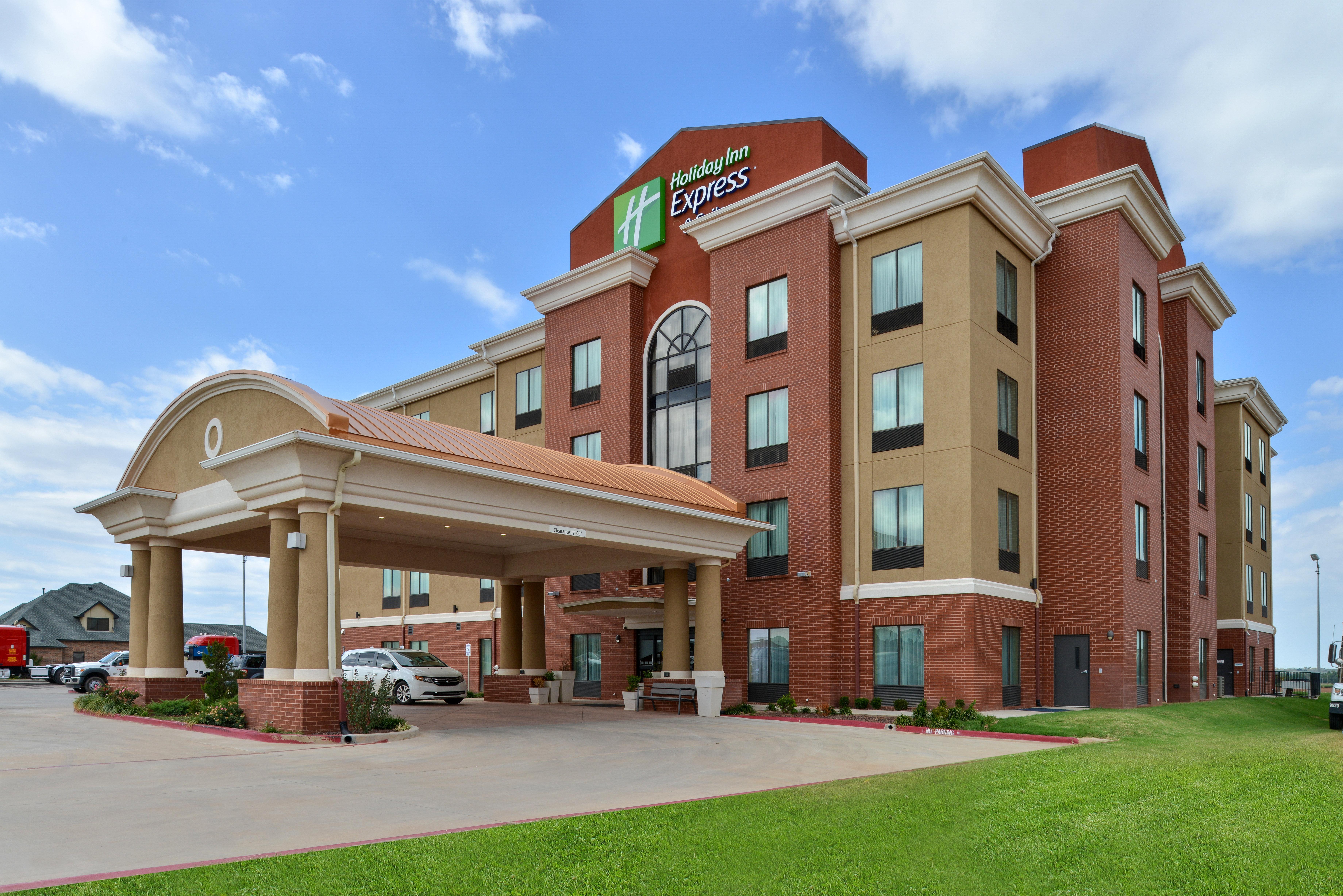 Holiday Inn Express Alva By Ihg Екстер'єр фото
